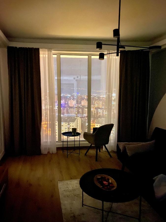 Sky Side Luxury Condo Skopje Ngoại thất bức ảnh